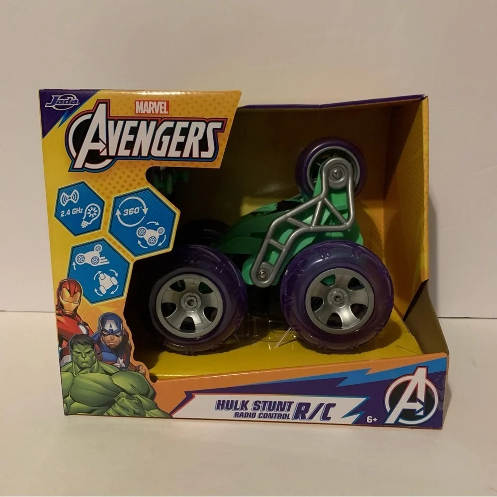 NIB. MARVEL Avenger Hulk RC Stunt Vehicle